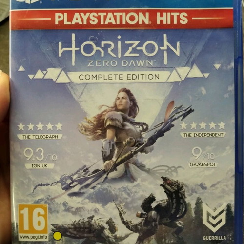 Horizon Zero Dawn Complete Edition PS4 game like new