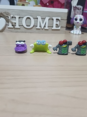 Zuru 5 Mini Brands Surprise Toys boys edition set of 4 figures like new