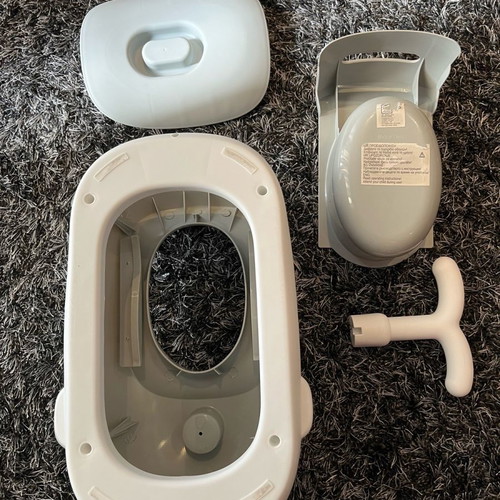 Whale steering potty grey like new with removable bowl
