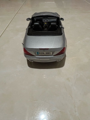 Mercedes SL500 1/18 σαν καινούργιο