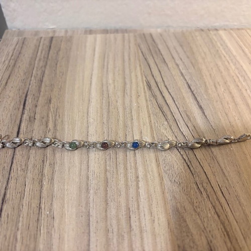 Unisex bracelet with semiprecious stones