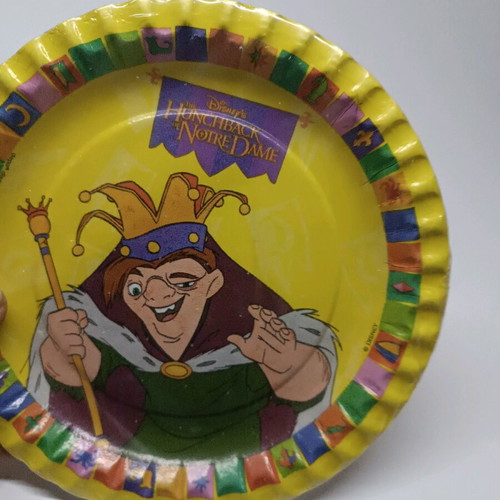 Party plates set of 10, Notre Dame design, new, paper