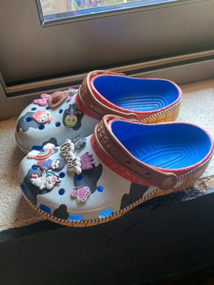 Crocs Toy Story μεταχειρισμένα με charms, νούμερα 38-39