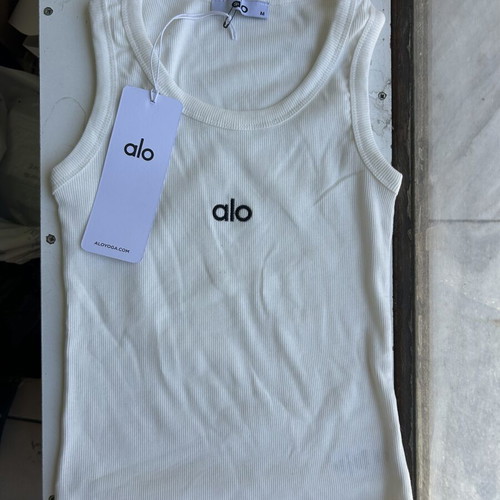 Alo T-shirt new, women's size L, white