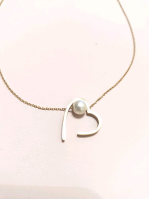Heart Necklace New Gold with Pearl and Steel Chain