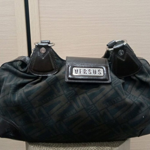 Versus bag brown like new shoulder