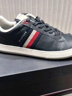 Tommy Hilfiger Essential Leather Cupsole Sneakers size 44 like new, blue