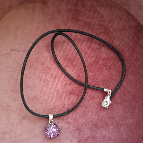 Necklace with leather cord like new