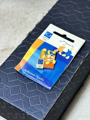 Olympic Pin Athens 2004 Judo Mascot Phoebus & Athena like new