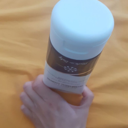 Sebotic Galenia shampoo like new for frequent use