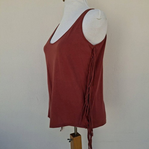 Zara top like new, size M, red with fringes