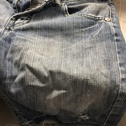 Guess jean shorts size 28 like new, white and blue
