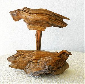 Χειροποίητο ξύλινο επιτραπέζιο διακοσμητικό με δύο πουλιά.