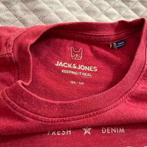 Jack & Jones red t-shirt for boys size 164 cm like new
