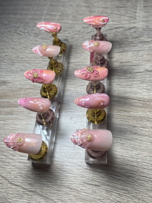 3D Press On Nails σετ καινούργιο με buffer, pusher και κόλλα νυχιών