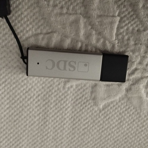 SDC USB device with mini CD drivers like new