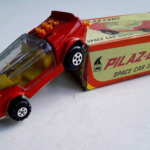 Pilaz Space Car metal die cast toy car new from 70s