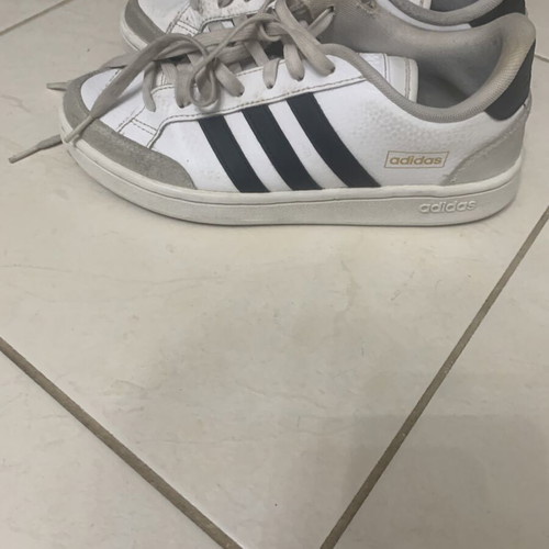 Adidas sneakers used, white, size 39.5