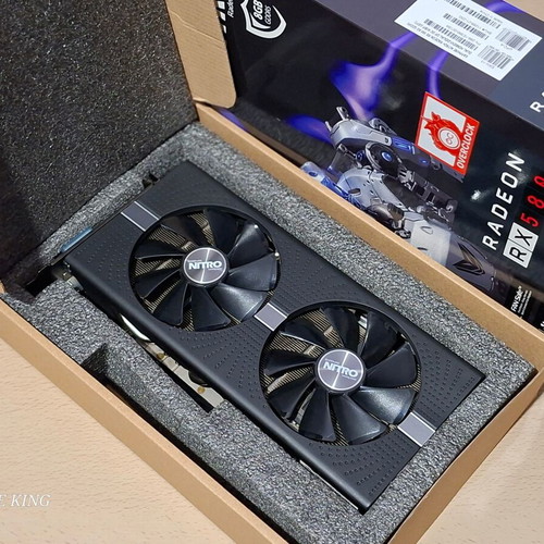 Gaming video card AMD SAPPHIRE NITRO+ Radeon RX 580 8GB GDDR5 like new