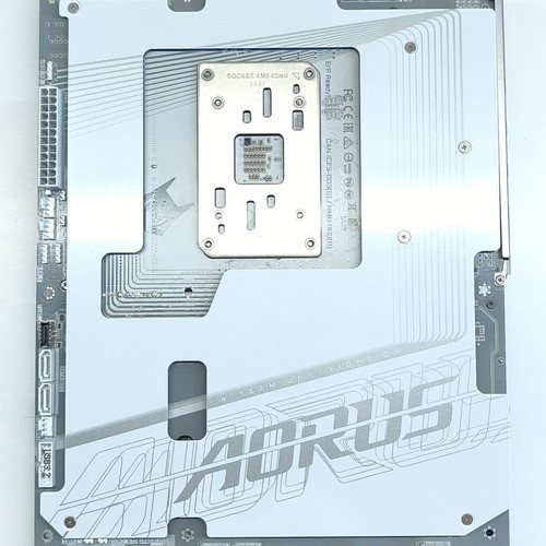 Gigabyte X870 Aorus Stealth Ice motherboard DDR5 Ryzen like new