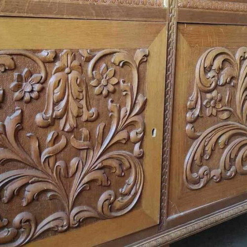 Handmade dining table set for 8 with buffet and mirror, like new