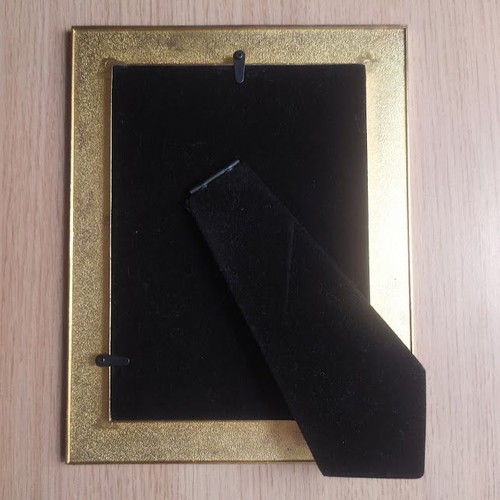 Metal Table Photo Frame 17x22 cm like new