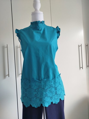 Axel cotton turquoise blouse like new, size L