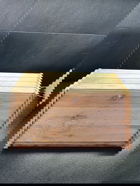 Ψωμιερα ξύλινη
