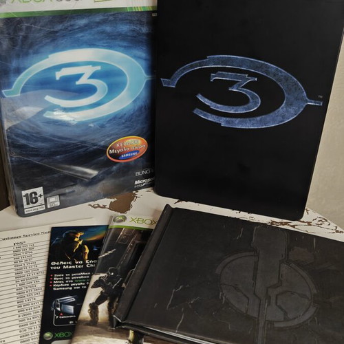 Halo 3 Limited Edition Xbox 360 used with metal case and artbook