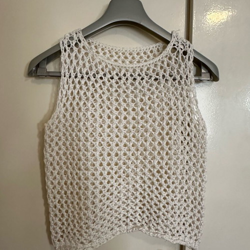 White fishnet top with loose knit, size S