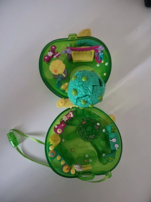 Polly Pocket Fruit Surprise Apple μεταχειρισμένο, του 2000