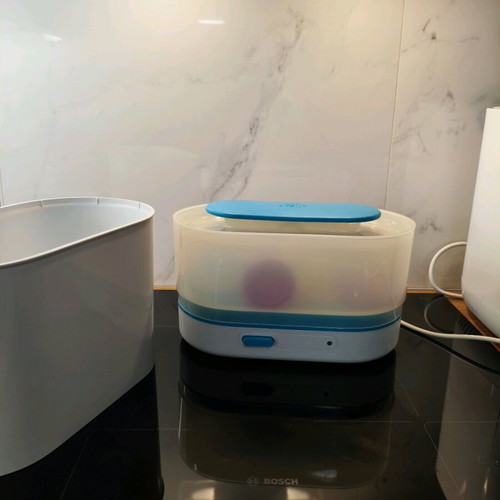 Phillips Avent sterilizer like new with free warmer