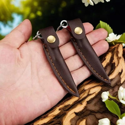 Mini tail ring knife new with keychain, wooden handle