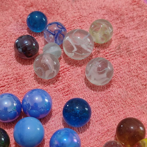 Glass marbles vintage 70s 80s used, good condition