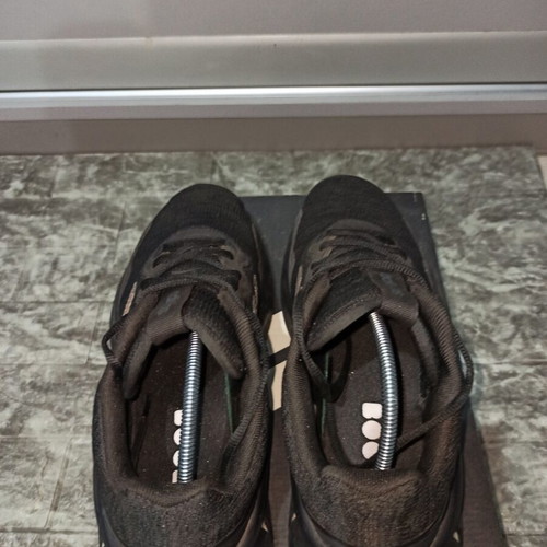 Adidas Kaptir Super αθλητικά σαν καινούργιο, νούμερο 43, μαύρα με reflective λεπτομέρειες
