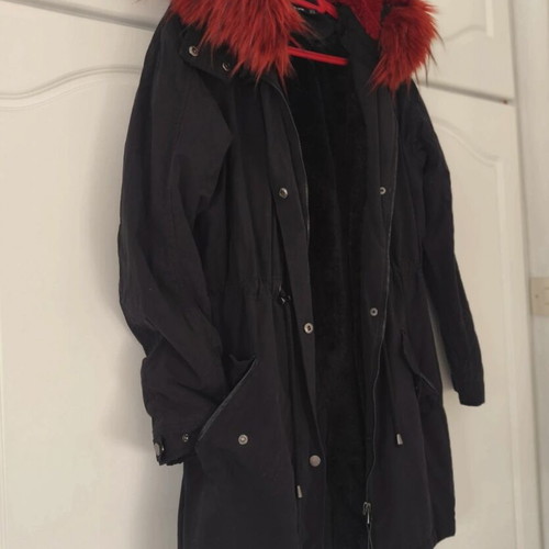 Stradivarius women's parka size M with red fur and warm lining like new