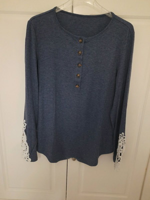 Shein women's blouse blue with lace like new, size L