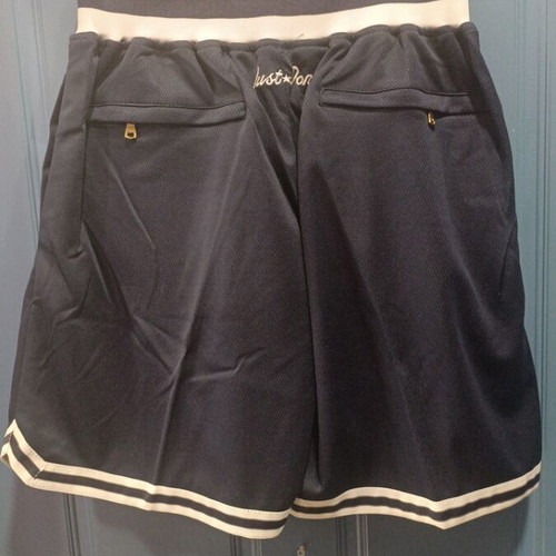 New York Yankees shorts new, authentic