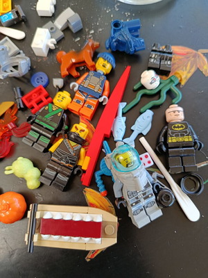 Lego Mini Figures and More Like New, Pack