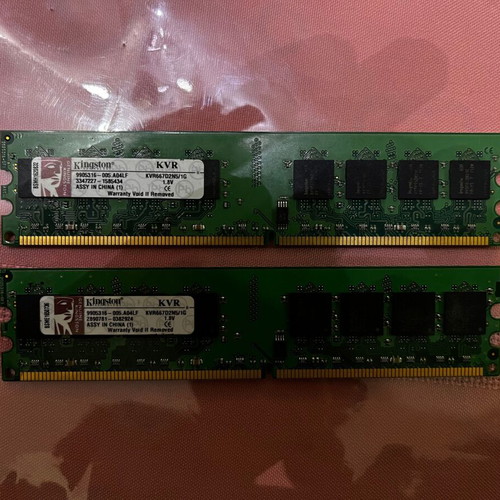 Ram DDR2 2x1GB Kingston kvr667d2n5/1g like new
