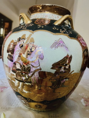 Satsuma vintage vase used
