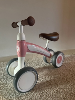 Qplay Cutey walker pink like new, children's
