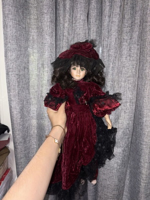 Vintage porcelain doll with velvet details, new