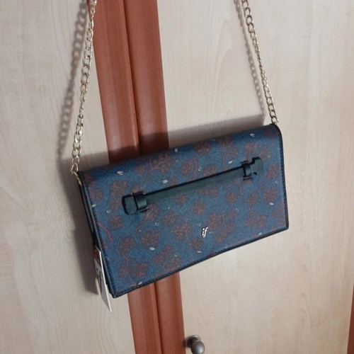 Axel shoulder bag and clutch new, blue multicolor