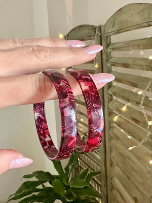 Lightweight hoops in wine red, like new