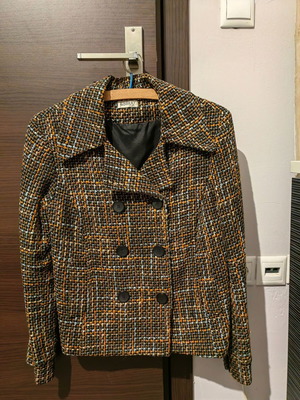 Women's knitted jacket used no. Medium