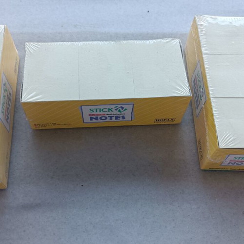 Yellow Sticky Notes 38x50 mm pack of 36, new
