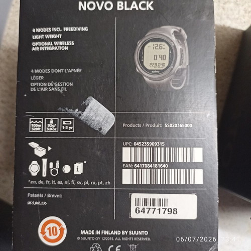 Suunto D4i Novo dive computer like new