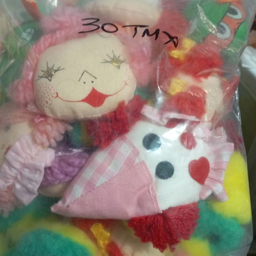 Fabric pieces for keychains new
