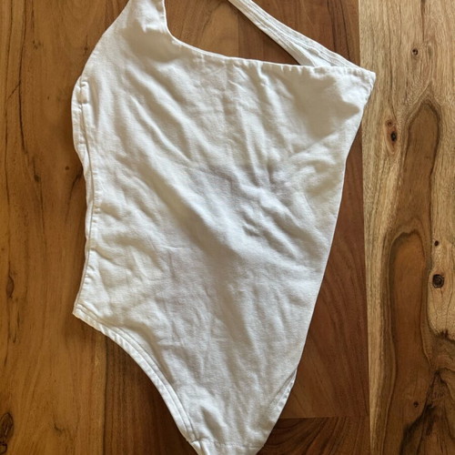 The C Edition white top like new, size S